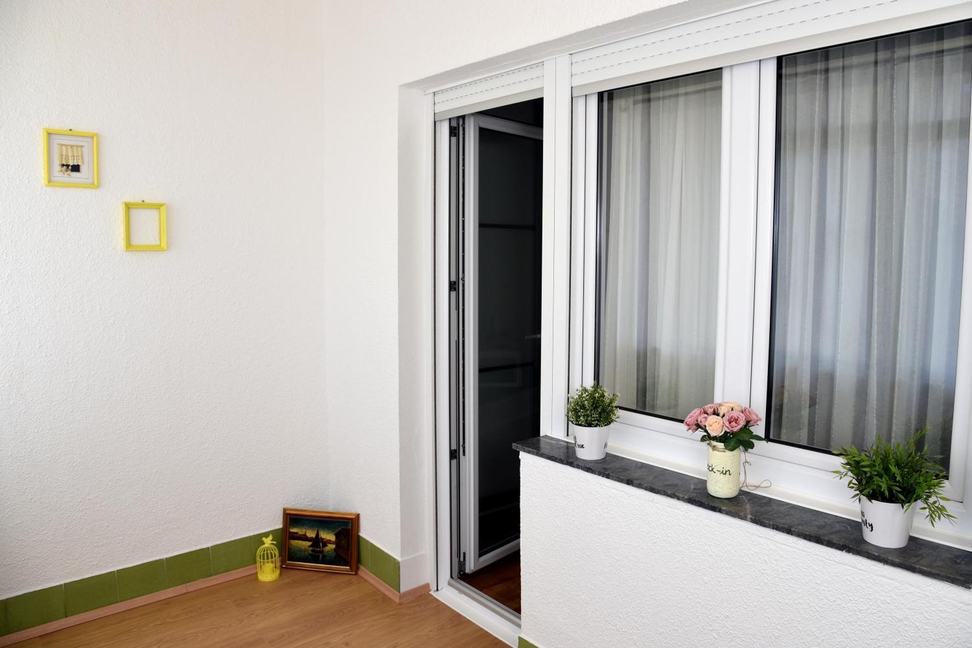 Apartment Check In Zagreb Maksimir-Free Parking Room photo